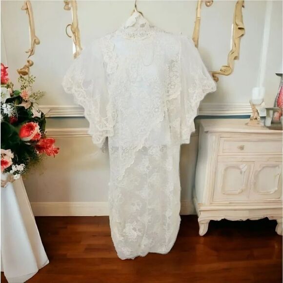 Vintage Victorian Flutter Puff Sleeve Sheer Ivory Lace Formal Wedding Dress M/L - Picture 2 of 13